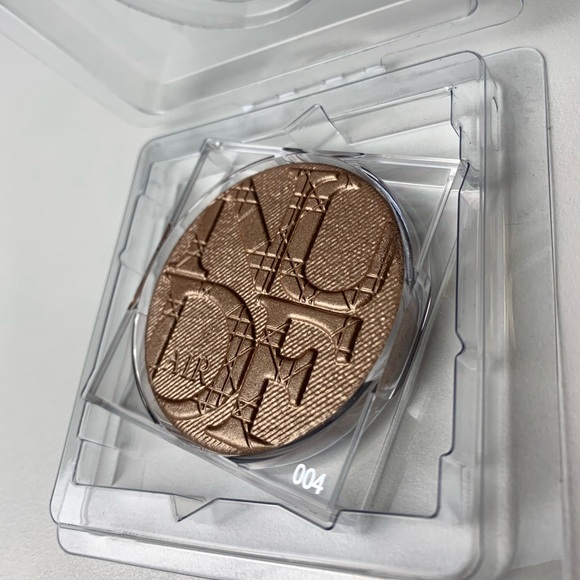 NEW Dior Diorskin Nude Air Luminizer #004 (refill) - Picture 7 of 7